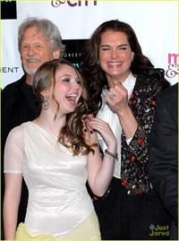 Sammi Hanratty Pictures Sammi Hanratty