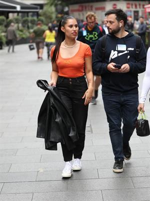 Raye braless tits pokies seen by paparazzi.










