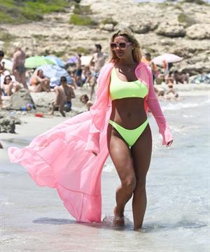 Christine McGuinness in a sexy bikini seen by paparazzi.








