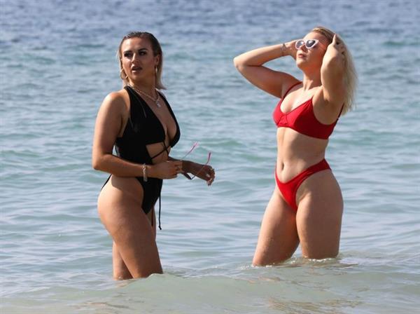 Tallia Storm sexy in a red bikini seen by paparazzi at the beach.











