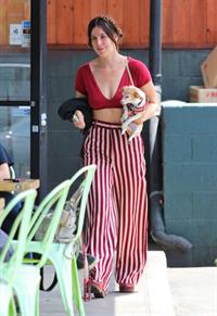 Scout Willis Pictures Scout Willis braless boobs in a small top seen by paparazzi.