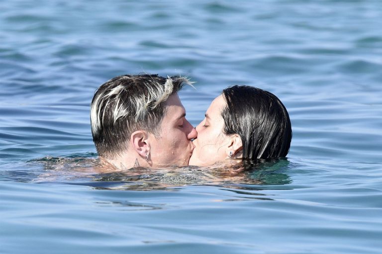 Bella Thorne Bikini Pictures Bella Thorne sexy in a thong bikini drinking and smoking weed out on the water showing off her ass seen by paparazzi.