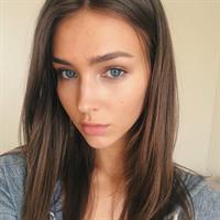 Rachel Cook taking a selfie