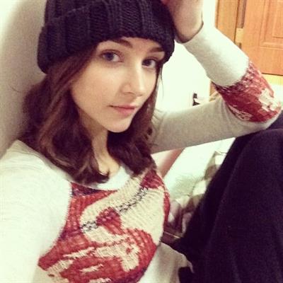 Rachel Cook taking a selfie