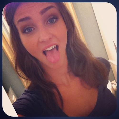 Rachel Cook taking a selfie