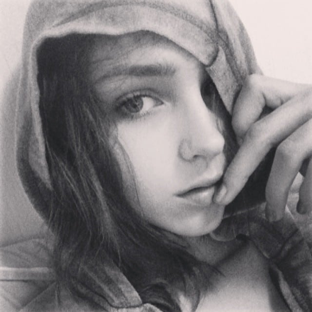 Rachel Cook taking a selfie