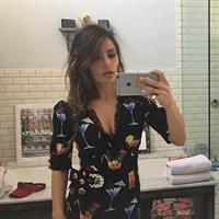 Sarah Shahi taking a selfie