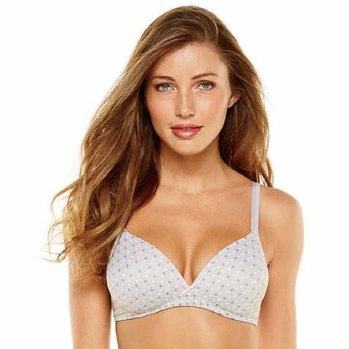 Simone Villas Boas in lingerie