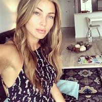 Simone Villas Boas taking a selfie