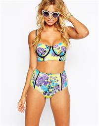 Sandra Kubicka in lingerie