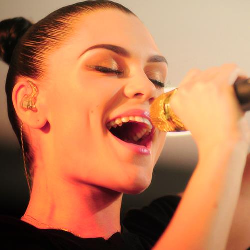 Jessie James Decker Pictures Jessie James Decker