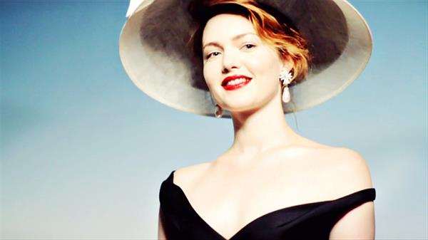 Holliday Grainger