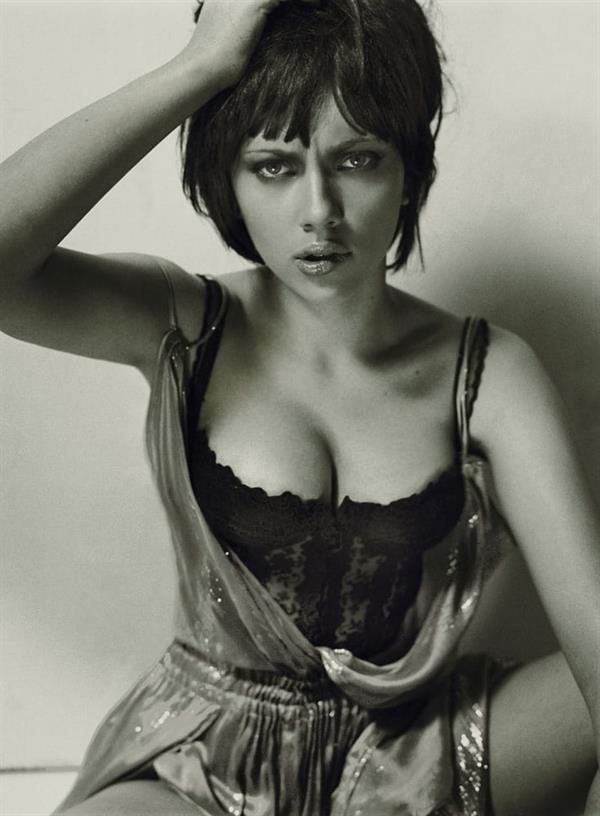 Scarlett Johansson in lingerie