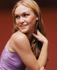 Julia Stiles