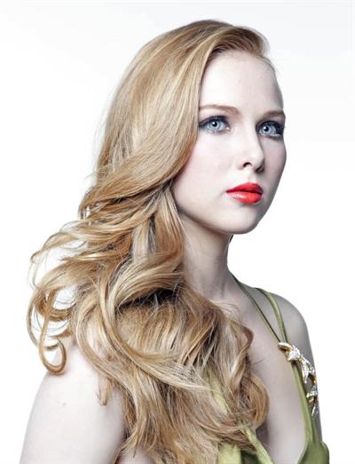 Molly Quinn
