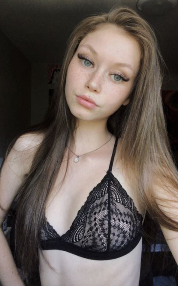 Lily-Ana Alexander Lingerie Selfie Pictures Lily-Ana Alexander in lingerie taking a selfie