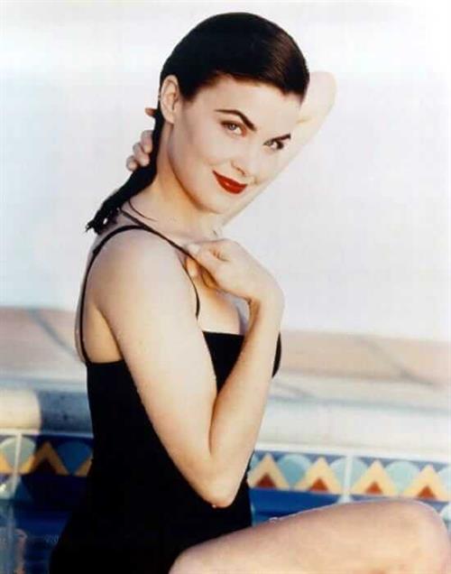 Sherilyn Fenn