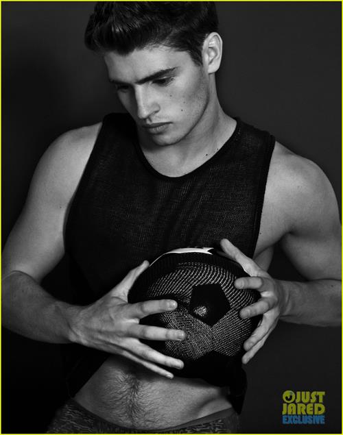 Gregg Sulkin