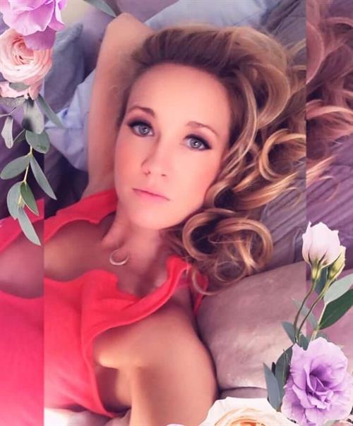 Anna Camp