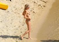 Kate Hudson in a bikini