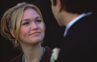Julia Stiles