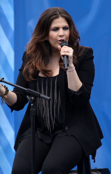 Hillary Scott (Singer)
