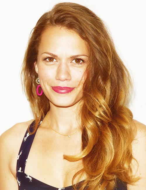 Bethany Joy Lenz-Galeotti