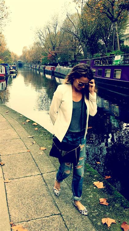 Bethany Joy Lenz-Galeotti