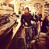 Bethany Joy Lenz-Galeotti