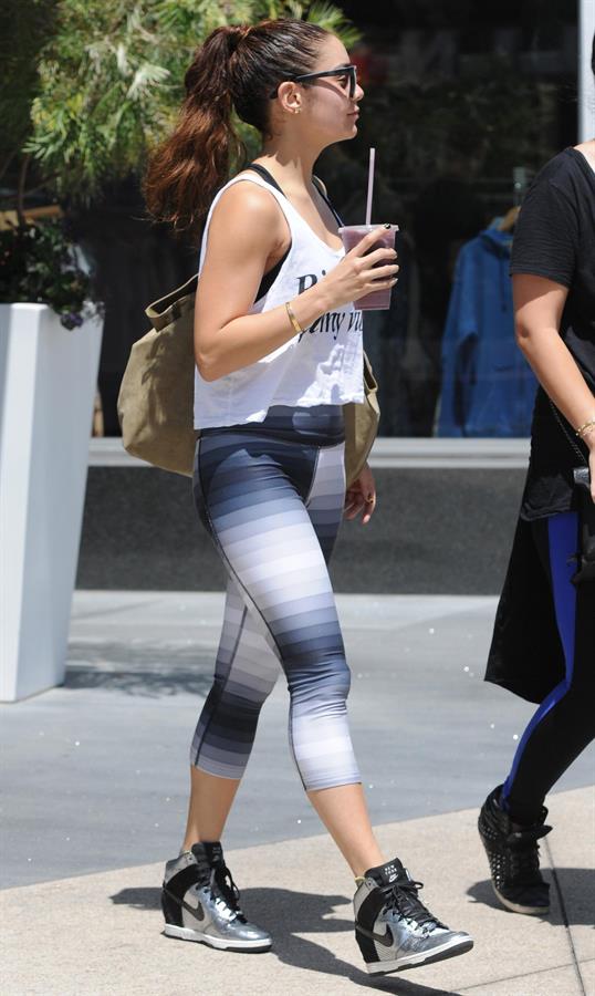 Vanessa Hudgens Spotted in Hollywood (May 20, 2013) 