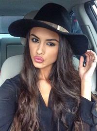 Sophia Miacova taking a selfie