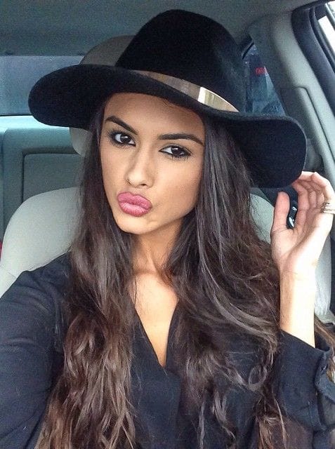Sophia Miacova taking a selfie