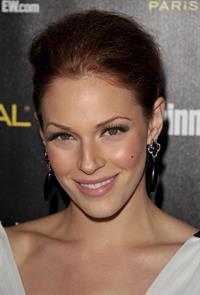 Amanda Righetti