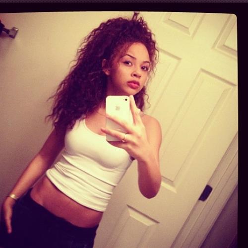 Alexis Jordan taking a selfie