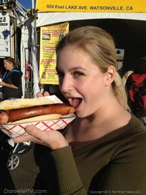 Danielle In Nm Nyc And Phx