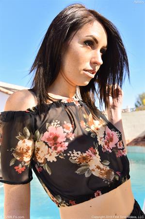 Ashley Nude Pictures Beauty Poolside