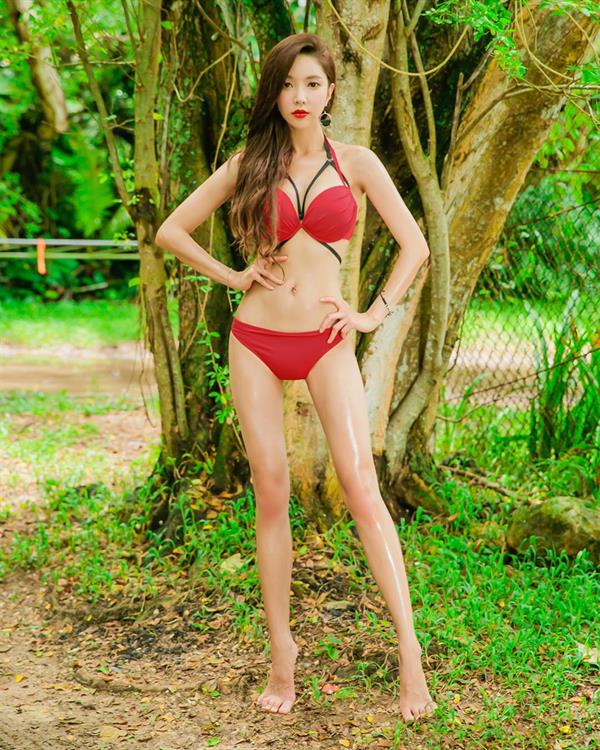 Park Soo Yeon in a bikini