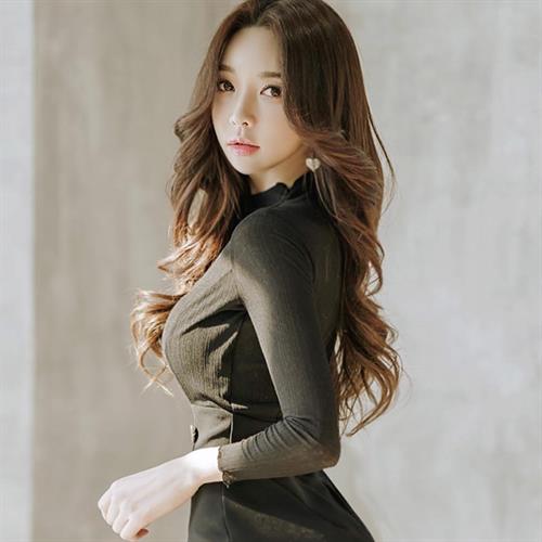 Park Soo Yeon