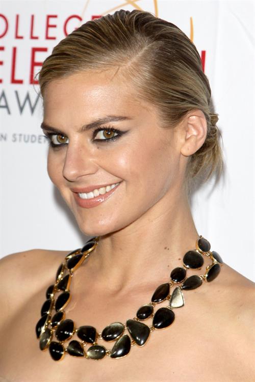 Eliza Coupe