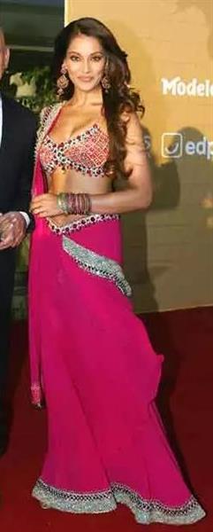 Bipasha Basu Pictures Bipasha Basu