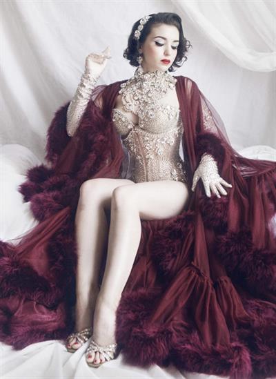 Clea De Velours Pictures Clea De Velours