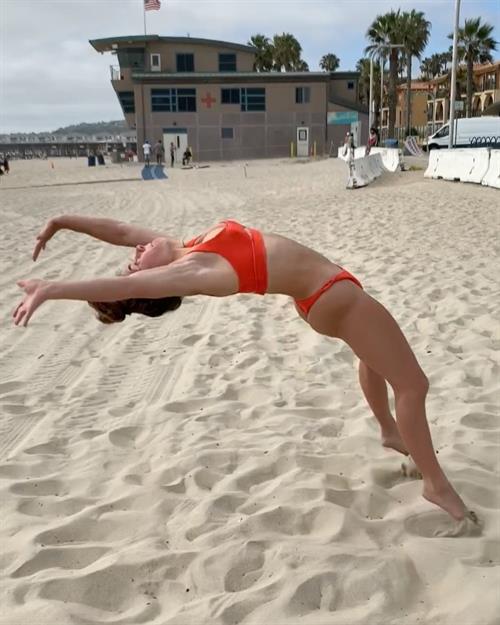 Demi Bagby Bikini Pictures Demi Bagby in a bikini