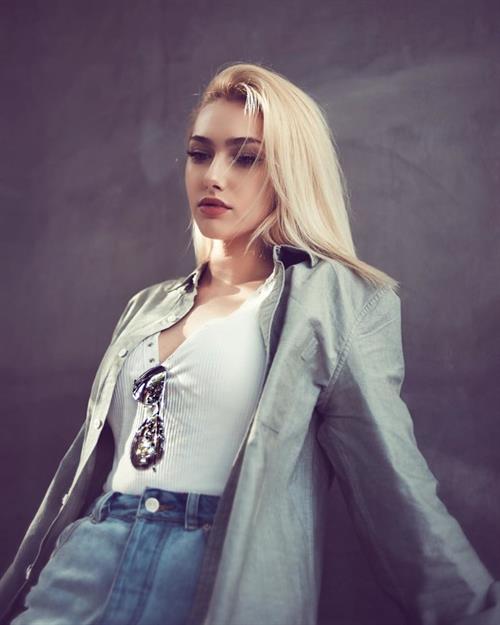 Molly O'Malia Pictures Molly O'Malia