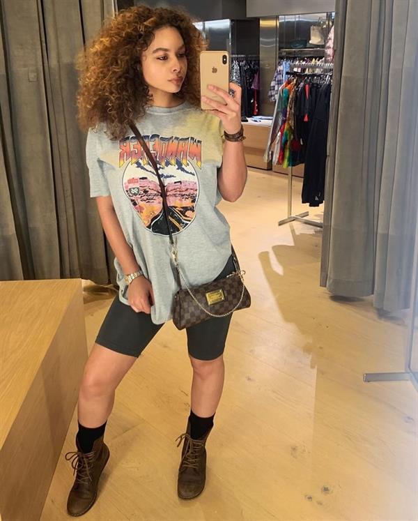 Crystal Westbrooks taking a selfie