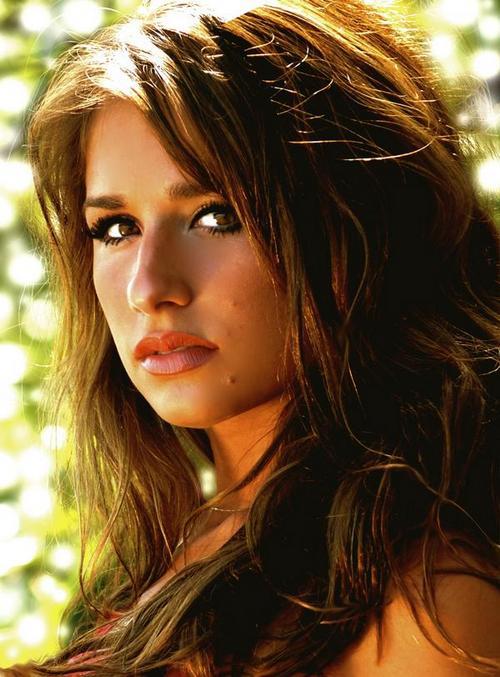 Jessie James Decker