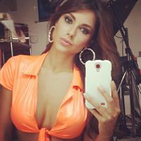 Geraldine Pinzón selfie