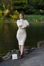 Lady Noire Ass on Display