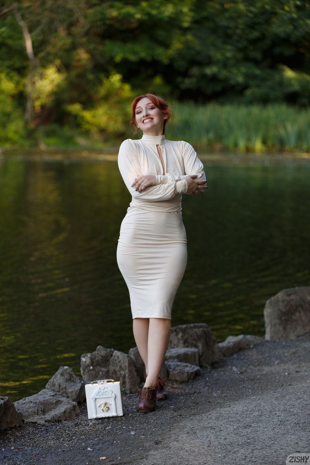 Lady Noire Ass on Display