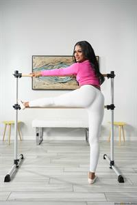 Sommer Isabella - ass