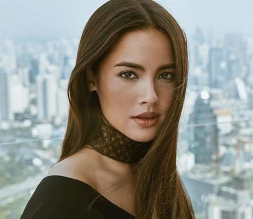 Urassaya Sperbund